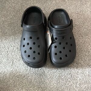 Crush crocs